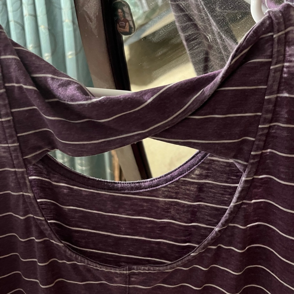 COPY - Nice Dillards top